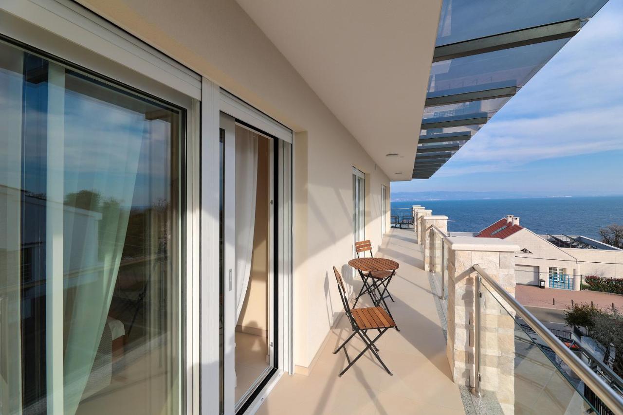 Villa Sunny Icici- Apartment Sky Exterior photo